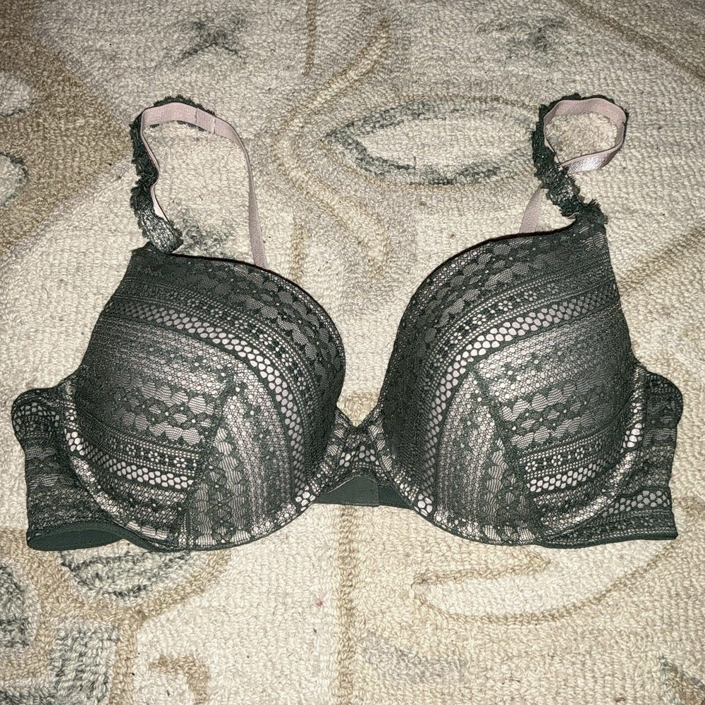 Victorias Secret Lined Demi Lace Underwire Bra size 38D Green‎ Pink